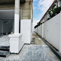 Nhà 10X30M Sau Lưng Trường Tiểu Học Phước Lâm. Cách Ddt Chỉ 50M. Có 6 Phòng Ngủ 3 Vệ Sinh Shr Bao Hoàn Công