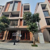 Siêu Hiếm Và Rẻ! Liền Kề Vịnh Thiên Đường, Sát Biển Hồ, Vị Trí Thượng Lưu Giá Chỉ 8,8 Tỷ - Vinhomes