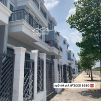 Bán Gấp Shophouse 3 Phòng Ngủ 4 Vệ Sinh 130M2 Tại Đại Lộ Phú Hưng, Đồng Xoài, Bình Phước, 3,6 Tỷ