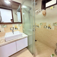 Bán Nhà Vũ Hữu - Ô Tô Tránh - Kinh Doanh Văn Phòng - Chỉ 23 Tỷ 5