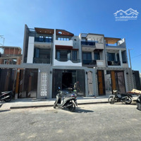 Nhà Mặt Tiền Đường Nhựa 6.5M Gần Kcn Cầu Tràm.diện Tích4.5X24M, Shr Hoàn Công, 3 Phòng Ngủ 3 Vệ Sinh Đầy Đủ Nội Thất
