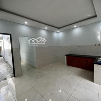 Ngộp Bank! Nhà Diện Tích Khủng 90M2 Đẹp Lung Linh, Giá Chỉ Nhỉnh 4 Tỷ!