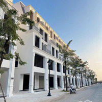 Bán Căn Liền Kề Thảo Viên Dự Án Hinode Royal Park. Diện Tích 100M2 Giá Bán 17,5 Tỷ. Liên Hệ: 0966761190
