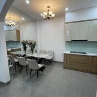 Bán nhà đẹp phố Quan Nhân, 37m2 6.7 Tỷ ngõ thông thoáng gần phố, sổ vuông đẹp.