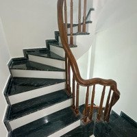 Chính Chủ Cần Bán Gấp Nhà Gần Kđt Việt Hưng - 3 Tầng - Sổ Vuông - Giá Cực Tốt!