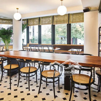 Mặt Tiền Thương Hiệu Cách Mạng Tháng 8, Quận 1 - 10X10M - 5 Tầng - Thuê 110 Triệu - Bán 47 Tỷ