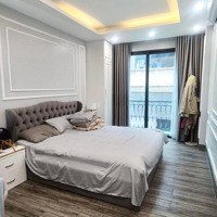 Bán Nhà Phố Chùa Láng - Chỉ 23,8 Tỷ 7 Tầng Thang Máy Ô Tô Chạy Quanh Nhà Vào Nhà Kinh Doanh