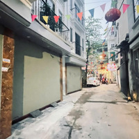 Bán Nhà Phố Hoàng Liên, Q Bắc Từ Liêm, Ô Tô Tránh Đỗ Vào Nhà Mới Đẹp Ở Ngay 38M2, 5T, 6.5 Tỷ