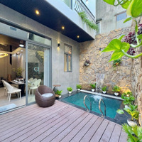 Căn Nhà 3 Tầng Thiết Kế Hiện Đại Có Hồ Bơi Thư Giản Gia Đình
