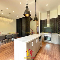 Cho Thuê Nhà Biệt Thự Tại Vinhomes Riverside, 50 Tr/Th, 207M2, Hàng Hiếm Tại Long Biên, Hà Nội