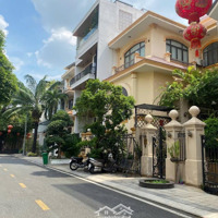 Bán Nhà Biệt Thự 4 Tầng, 95M2 Tại Nguyễn Trọng Tuyển, Tân Bình, 25 Tỷ