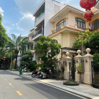 Bán Nhà Biệt Thự 4 Tầng, 95M2 Tại Nguyễn Trọng Tuyển, Tân Bình, 25 Tỷ