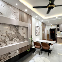 Bán Căn Hộ 3 Phòng Ngủgiá Siêu Hời Tại Sky Garden 3, 5,35 Tỷ, 70,12M2, Q7, Hcm