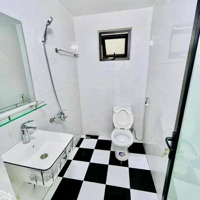 Dòng Tiền - Trương Định - Thông Các Ngả - 6 Tầng Thang Máy - 13 Phòng Kkdiện Tích 70 Triệu/Tháng