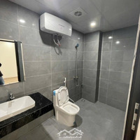 Ô Tô Đỗ Cổng, Trung Tâm Quận, Phố Hoàng Mai,Diện Tích33M, 5 Tầng, Mặt Tiền 5M, Giá Bán 6.8 Tỷ