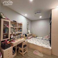 Bán Căn Hộ Chung Cư 3 Phòng Ngủ 95M2 Giá Bán 8 Tỷ Tại Park Hill, Vinhomes Times City
