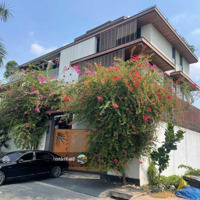 (Hiếm) - Hẻm Vip 8M Đường Hoàng Hoa Thám, Tân Bình Ngay Nhà Ga T3 - 7 X 22M - 4 Tấm Đẹp Vào Ở Ngay