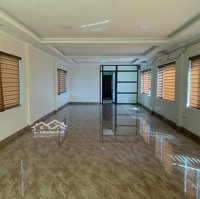 Cho Thuê Liền Kề Đẹp, Giá Tốt Nguyễn Tuân, Thanh Xuân.diện Tích75M2, 5 Tầng. Giá Bán 36 Triệu/Th