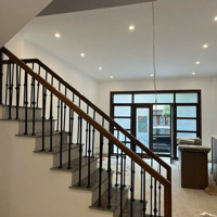 Chủ Nhà Cần Tiền Thanh Khoản Phân Khu Thời Đại 75M2 Đã Ht 2 Tầng Có Dòng Tiền Cho Thuê Hàng Tháng