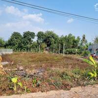5x27 full thổ cư, đường nhựa, gần ủy ban. giá 580tr