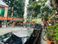 Bán Nhà Siêu Hiếm Mặt Phố Lê Đại Hành - Hai Bà Trưng - Dòng Tiền 1.5 Tỷ/Năm.diện Tích95M2 X 5T.mặt Tiền5,5M
