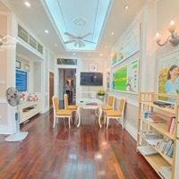 Bán Nhà Độc Quyền Đẹp Nhất Mặt Phố Bà Triệu - Hai Bà Trưng - Kd Đẳng Cấp.diện Tích86M2 X 5T.mặt Tiền5,8M
