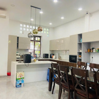 Bán Nhàmặt Tiềnngô Quang Huy Thảo Điền 9X25M Kết Cấu 1 Trệt 2 Lầu Thang Máy