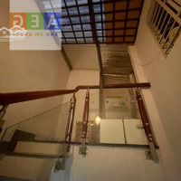 Bán Nhà Nhỏ Hẻm Xe Hơi Đường Phạm Viết Chánh, P19, Bình Thạnh, Giáp Q1