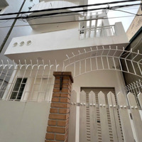 Bán Nhà Chính Chủ Yên Phụ, Tây Hồ Nhà Hiếm - Thông Số Vàng - Sổ Đẹp - 46M2 - Hơn 6 Tỷ - 0979367286