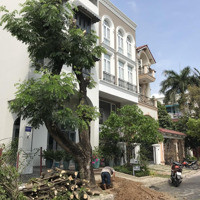 Bán Gấp Giá Siêu Tốt Biệt Thự Tự Xây Nam Thông 8*18M, 1 Trệt, 3 Lầu Ngay Phú Mỹ Hưng, Q. 7