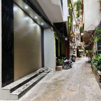 Bán Nhà Hào Nam Đống Đa 50M2, 4 Tầng ,Mặt Tiền5M --- 7.5 Tỷ Gần Ô Tô Ở Luôn Liên Hệ: 0904161087.