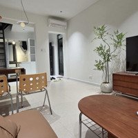 Bán Nhà Cự Khối Long Biên Hà Nội Trong Đê S 38M2 * 4M * 4 Tầng * 6,4 Tỷ Xây Độc Lập Ôtô Đỗ Cửa