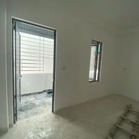 Bán Nhà 5 Tầng Đường Phú Diễn Xây Mới 33M2-5 Tầng 3 Ngủ Giá Bán 6.15 Tỷ