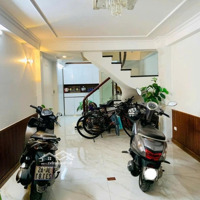 Bán Nhà Yên Hoà, Cầu Giấy 40M 5 Tầng 13,5 Tỷ. 10M Ra Phố. Oto Đỗ Cửa