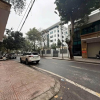 Hoàng Cầu - Phân Lô - Ôto Tránh - Vỉa Hè - 50M2 - 5 Tầng,Mặt Tiền4,2M, Chỉ 27,2 Tỷ!