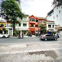 Bán Biệt Thự Quận 1 Giáp Quận 3, Phường Đakao 230M2 Giá Bán 135 Tỷ Tường Nguyễn Villa 0934 161816