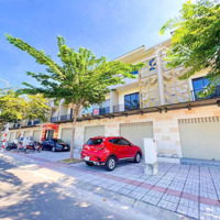 Bán Shophouse 100M2, 3 Phòng Ngủ+ 3 Vệ Sinhtại Sun Casa Central, Vĩnh Tân, Tân Uyên, Bình Dương, 3,5 Tỷ