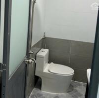 80m2, 2 Tầng, chỉ hơn 5 Tỉ ,Gần chợ, ở hoặc cho Thuê có dòng tiền