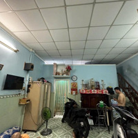 Bán Nhà Đường Nguyễn Sơn Ngang Hơn 5M-2 Tầng-31M2-Sổ Đẹp Hoàn Công Đầy Đủ-Giá Hơn 3 Tỷ Xíu