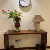 Bán Chung Cư Võ Chí Công - Tây Hồ 93M2, 3 Phòng Ngủ Giá Bán 6 Tỷ Nhà Đã Sửa Lại Đẹp
