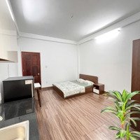 Cho Thuê Căn Hộ Đầy Đủ Nội Thất_Ban Công_Máy Giặt Riêng_Ngay Chợ Bà Chiểu_Cầu Bông