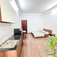 Cho Thuê Căn Hộ Đầy Đủ Nội Thất_Ban Công_Máy Giặt Riêng_Ngay Chợ Bà Chiểu_Cầu Bông