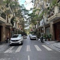 Siêu Đẹp : Phố Lạc Long Quân :88M2 , 7 Tầng ,Mặt Tiền7.5M , Ô Tô Tránh , Vỉa Hè , Thang Máy , 20.5 Tỷ