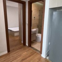 Chính Chủ Bán Căn 64M2. Tầng Trung Full Nội Thất Rẻ Nhất Dự Án. Cửa Đn Ban Công Tb. 2Pn-2Vs.