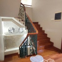 Bán Biệt Thự Đẹp, Mặt Tiền Đường Nguyễn Thành Ý, Quận 1, Ngang 12,5M, Giá Chỉ 138 Tỷ
