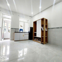 Căn Hộ Dv 2 Phòng Ngủban Công Full Nội Thất Máy Giặt Riêng Kế Cầu Lê Văn Sỹ