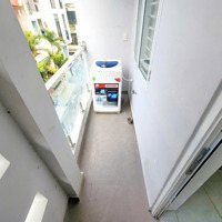 Căn Hộ Dv 2 Phòng Ngủban Công Full Nội Thất Máy Giặt Riêng Kế Cầu Lê Văn Sỹ