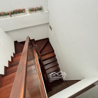 Bán Gấp Nhà Phân Lô Phố Tư Đình - Ô Tô Vào Nhà - 209M2 - 4 Tầng - 29,5 Tỷ