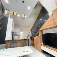 Mt Dc 5, Sơn Kỳ, Tân Phú: 4M X 14M, 2 Lầu, Sân Thượng, 4 Phòng Ngủ 5 Vệ Sinh Đường 14M, Tây Bắc, Giá Bán 8.35 Tỷ
