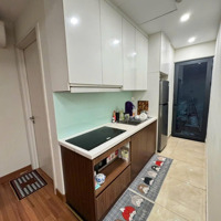 Chính Chủ Bán Căn 58M2. Tầng Trung. 2Pn-1Vs. Full Nội Thất. Cửa Tn Ban Công Đb Đang Cần Bán Gấp.